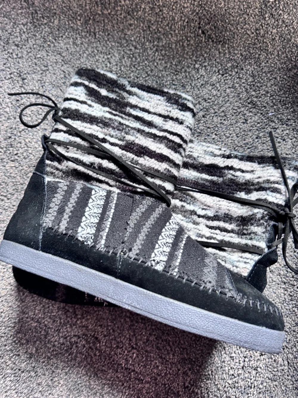 Toms Black and White Patterned Knit-Trim Women's Winter Boots